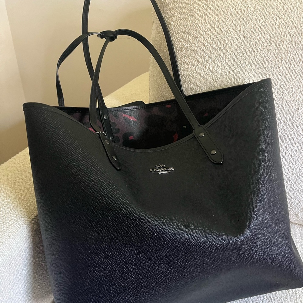 Coach Black Structured Leather Tote